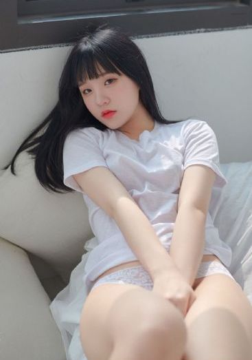 我的妺妺雯雯第二部分_超清迅雷电影在线