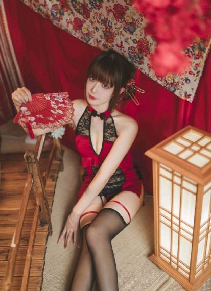 天天射寡妇_720在线观看高清