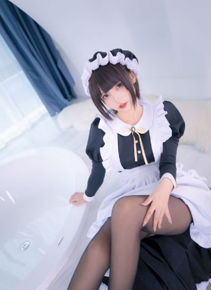 我脱了女学生的小内内视频_1080HD在线观看