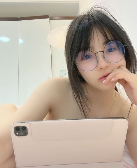 《禁忌的神话》无删减在线观看_DVD韩国电影在线观看